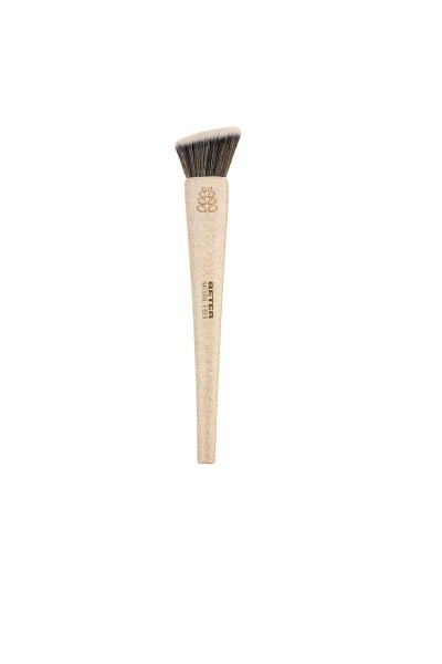 Beter Fluid Makeup Angled Brush Natural Fiber