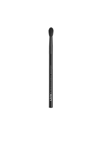 Nyx Pro Crease Brush Prob17 1 U