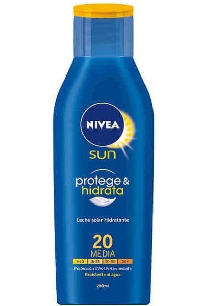 Nivea Sun Protect And Moisture Spf20 200ml
