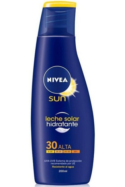 Nivea Sun Moisturising Sun Lotion Spf30 200ml